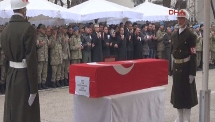 Sur Şehitleri için Diyarbakır Askeri Hastanede cenaze töreni düzenlendi