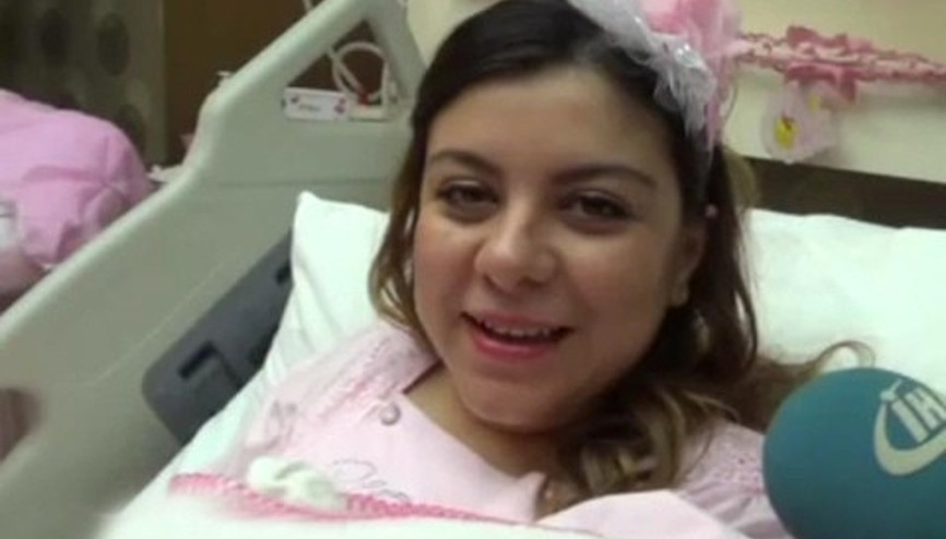 İlk tüp bebek anne oldu