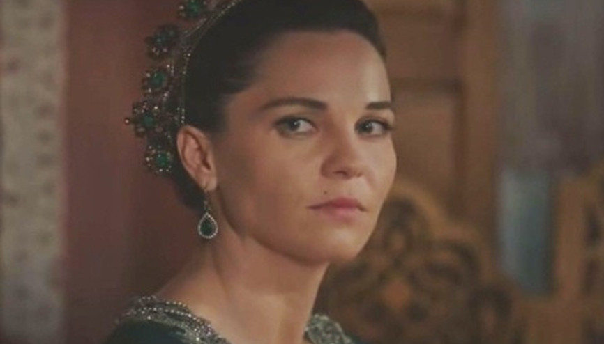 Safiye Sultandan Valide Sultana ders