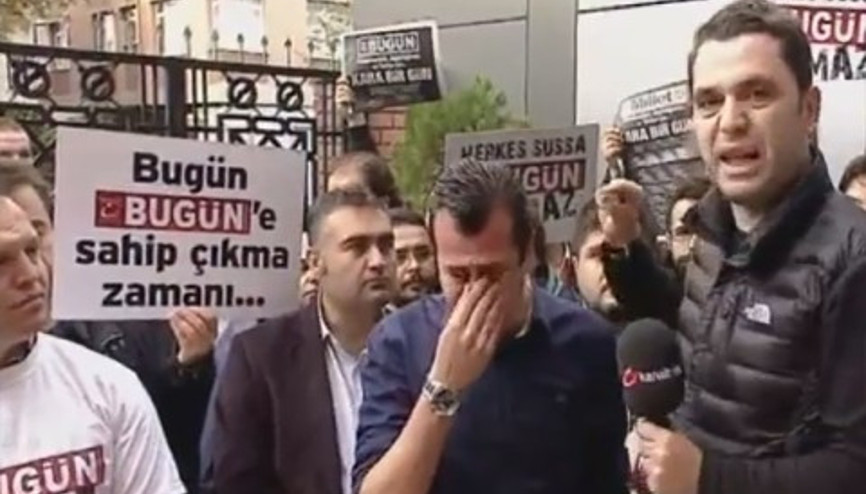 Kanaltürk muhabiri canlı yayında ağladı