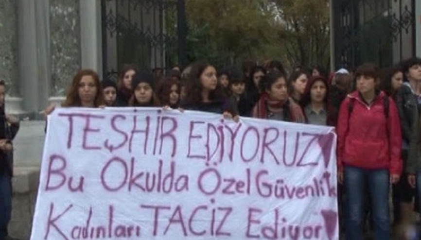 İstanbul Üniversitesinde taciz protestosu