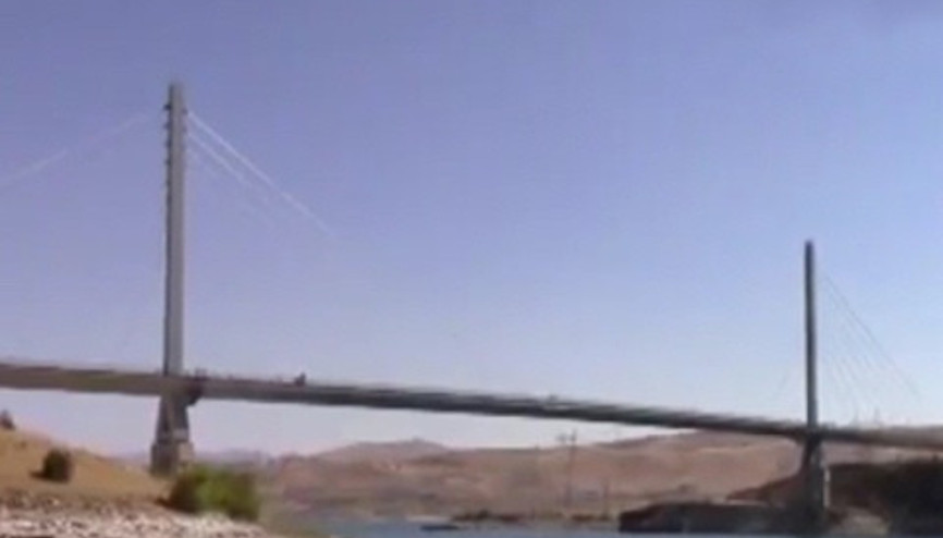 Türkiyenin en uzun dördüncü asma köprüsü tamamlandı Türkiyenin en uzun dördüncü asma köprüsü tamamlandı