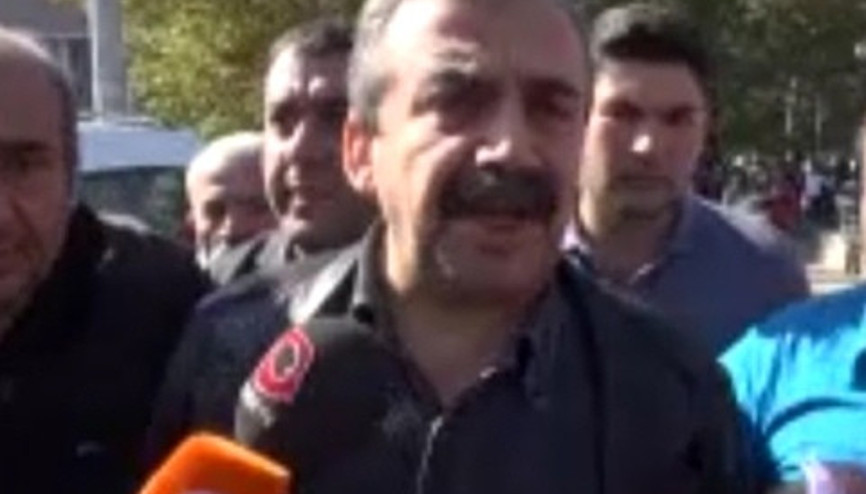 HDPli Önder: Barışa tahammülü olmayanlar en büyük provokasyonu burada yaptı HDPli Önder: Barışa tahammülü olmayanlar en büyük provokasyonu burada yaptı
