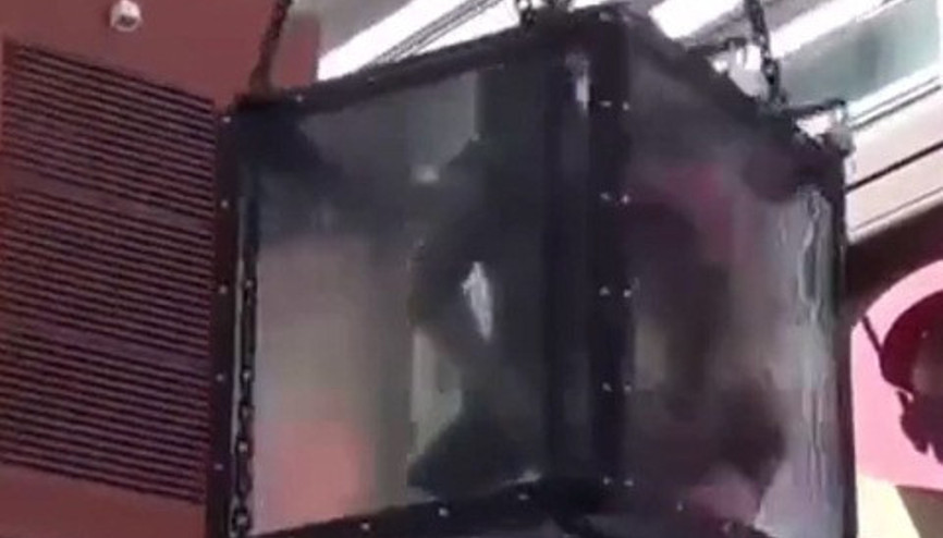 Sihirbaz az daha ölüyordu