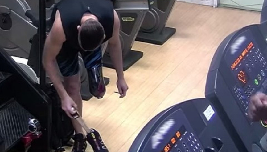 Paralimpik atletler spor salonunda ağızları açık bıraktı