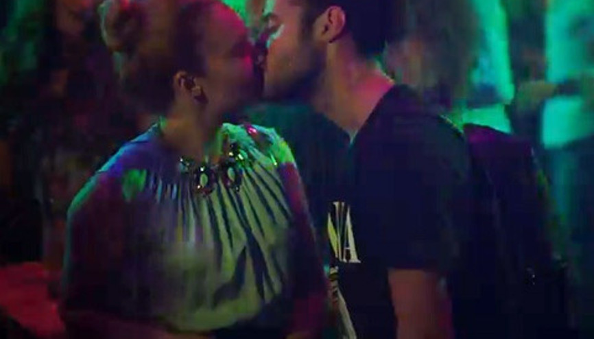 Hande, Barış’ı seçiyor