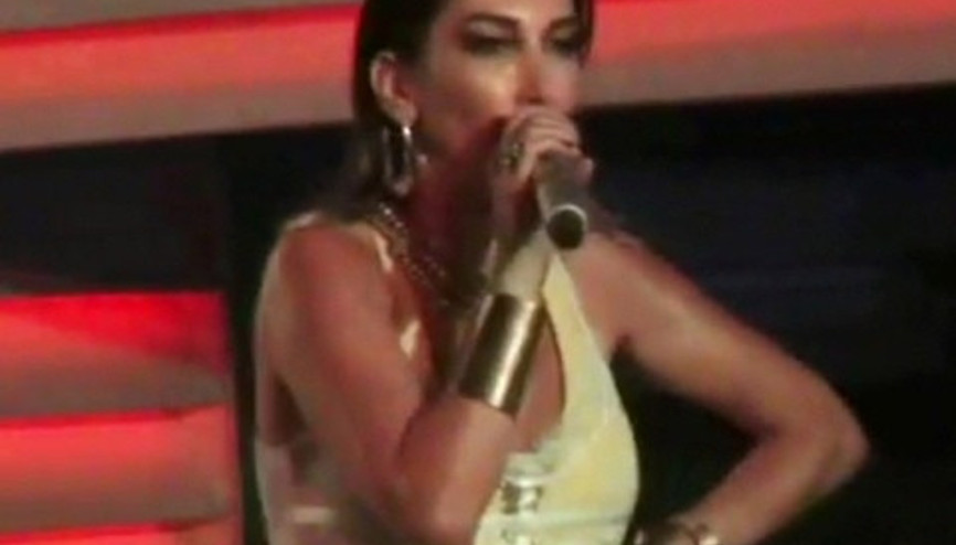 Hande Yener hastanelik oldu Hande Yener hastanelik oldu