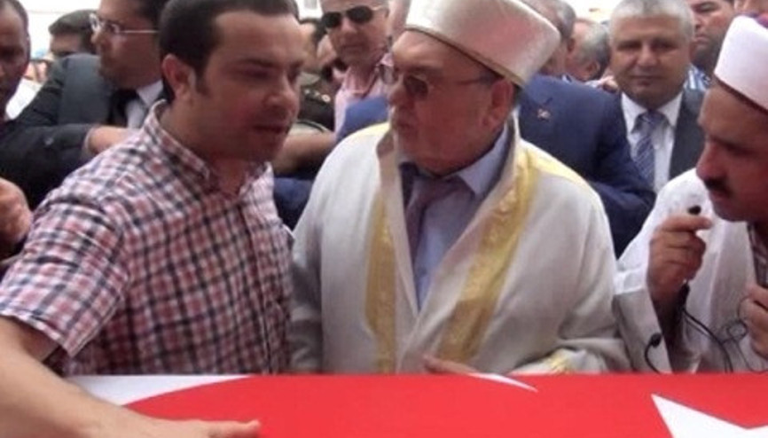 Şehit Yüzbaşının diğer abisinden müftüye sitem
