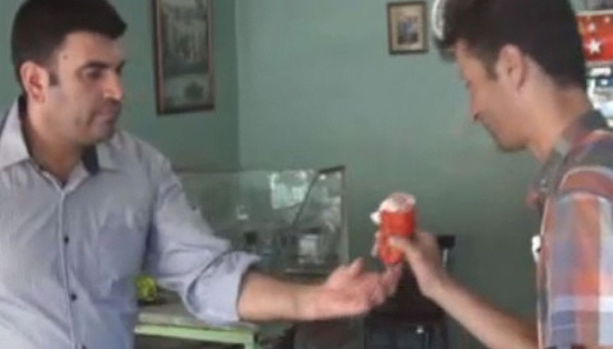 Bu da isotlu dondurma Bu da isotlu dondurma