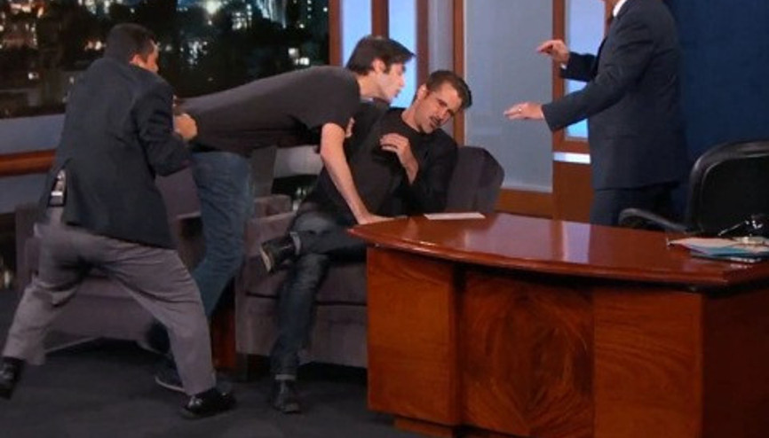 Colin Farrella canlı yayın sırasında hayranından öpücük