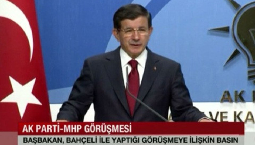 Davutoğlu: Bahçeli hükümet ortağı olmak istemiyor