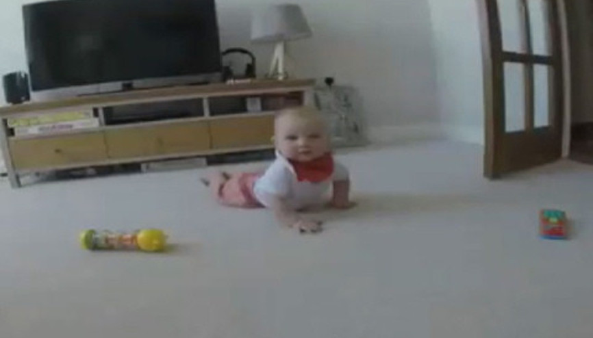 GoPro ile tanışan minik bebek