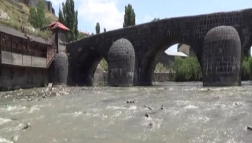 Bu çayda artık canlı yaşamıyor