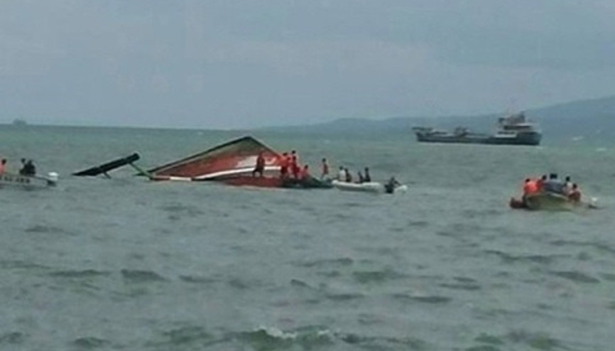 Filipinler’de gemi alabora oldu: En az 36 ölü