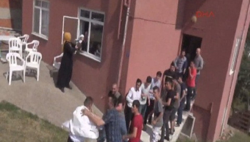 Gerdek dayağının dozu kaçtı, damat hastanelik oldu