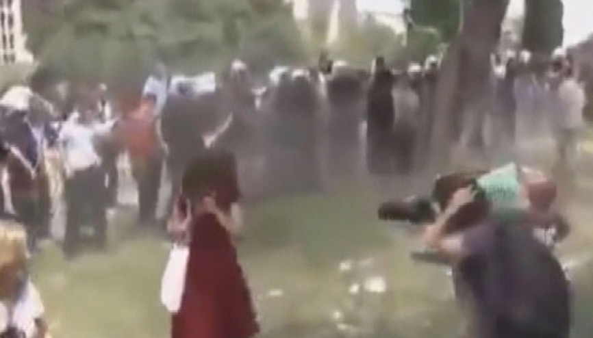 Kırmızılı kadın davasında flaş karar Kırmızılı kadın davasında flaş karar