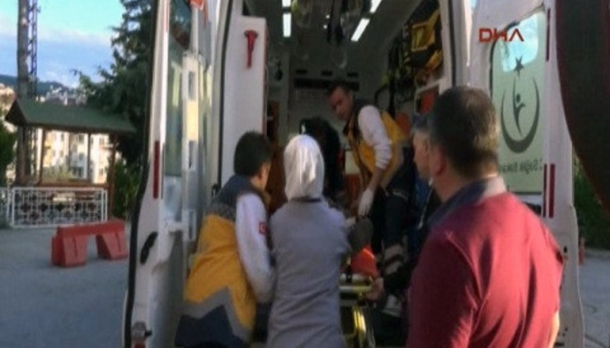 Baba ve oğlunun silahlı kavgası kanlı bitti: 2 ölü