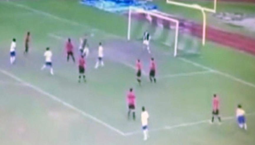 Rövaşatayla açılan ortaya rövaşatayla gol atmak