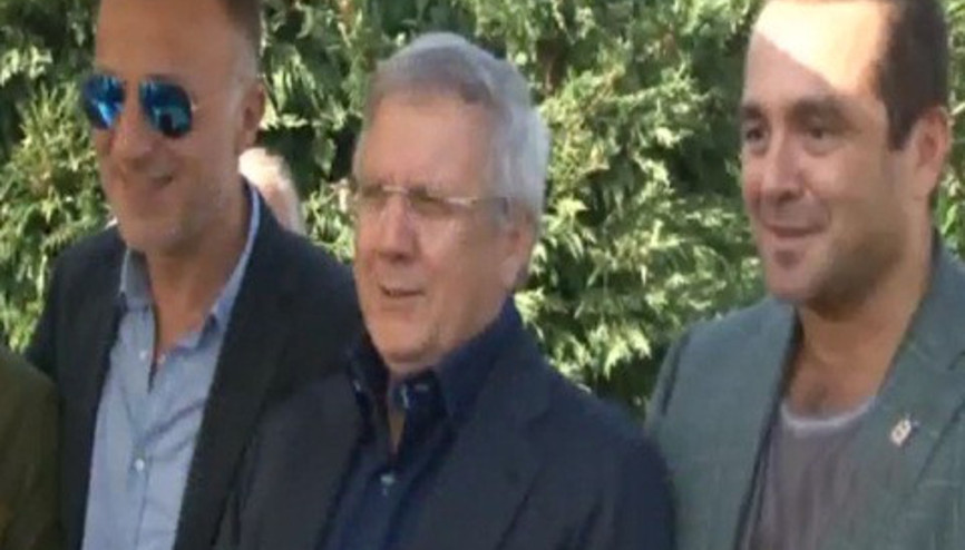 Aziz Yıldırım: Taraftar Emenikeye sahip çıkın