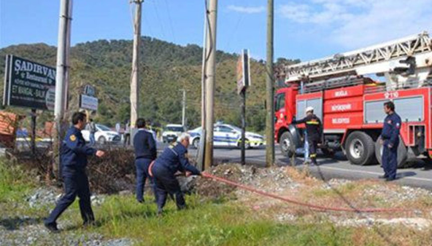 Ortaca’da kopan yüksek gerilim hattı teli korkuttu Ortaca’da kopan yüksek gerilim hattı teli korkuttu