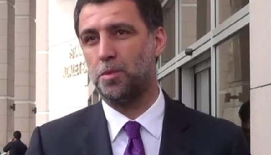 Hakan Şükür bağımsız adaylık için başvuruda bulundu