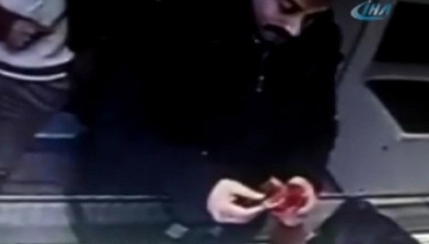 Polis yeleği ile dolandırıcılık