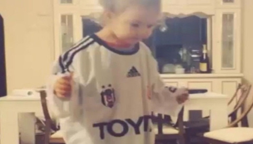 Yavru Kartalın Demba Ba şarkısı Yavru Kartalın Demba Ba şarkısı