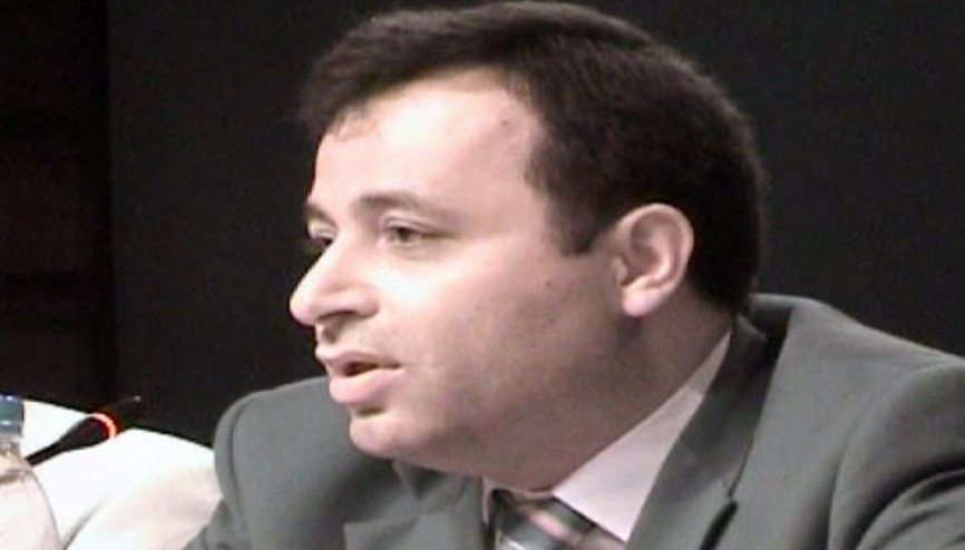 Zühtü Arslan AYMyi darbecilikle suçlamış