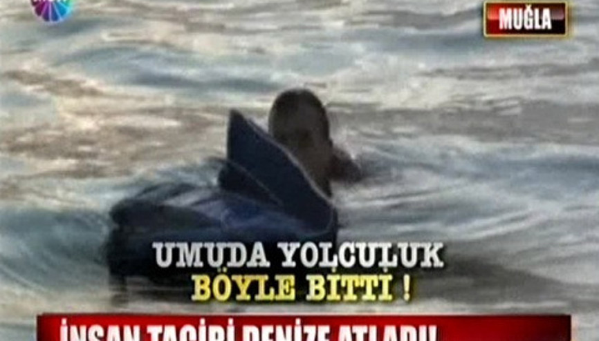 İnsan taciri yakalanacağını anlayınca denize atladı