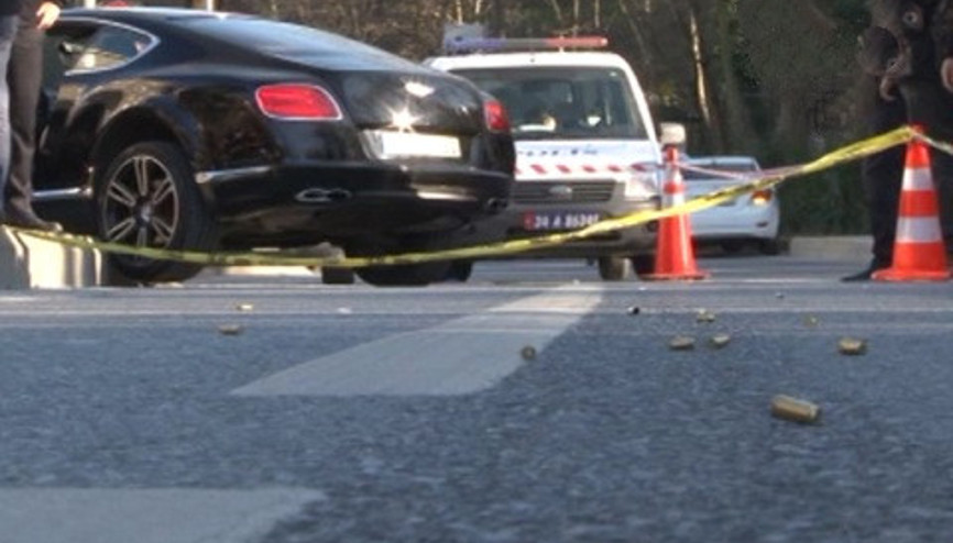 Sarıyerde lüks otomobilde kanlı infaz