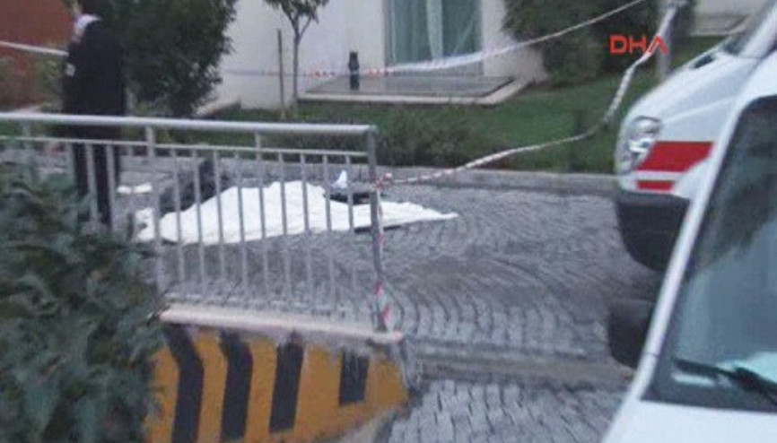 Servis aracı manevra yaparken çocuk ezdi