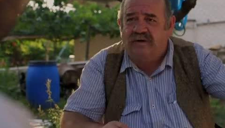 Üç, İki, Bir... Kestik Üç, İki, Bir... Kestik