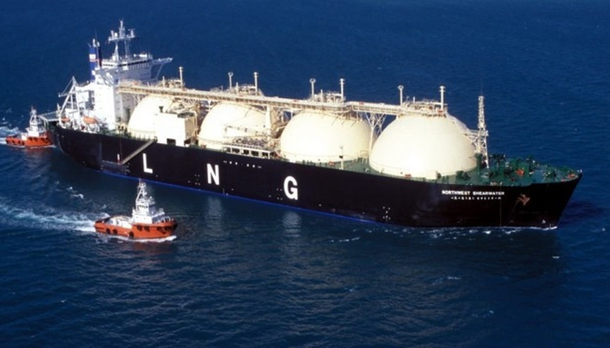 Türkiye’nin ilk yüzen LNG terminali açılıyor