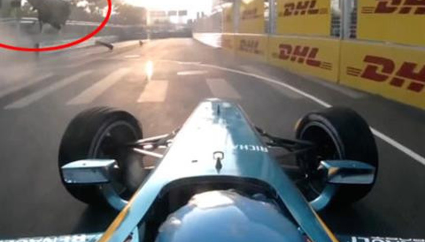 Alman pilotun feci kazası