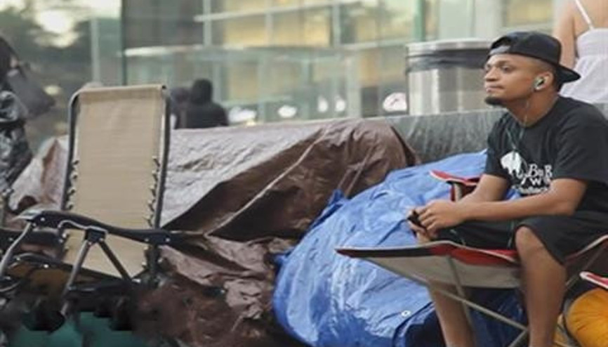 iPhone 6 kuyruğu günler önce başladı