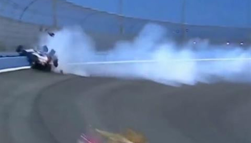 300 km hızla kaza yaptı