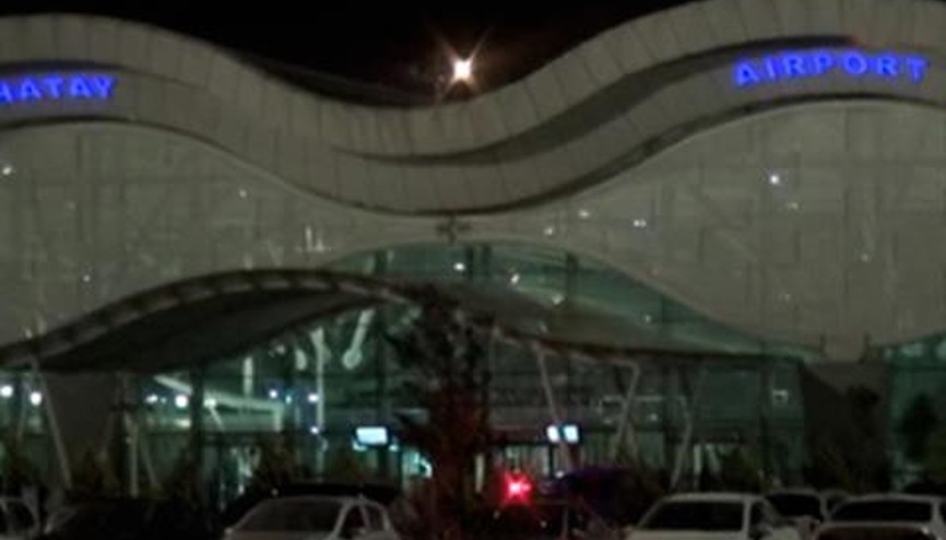 Hatayda Anadolu Jet yolcu uçağında bomba paniği