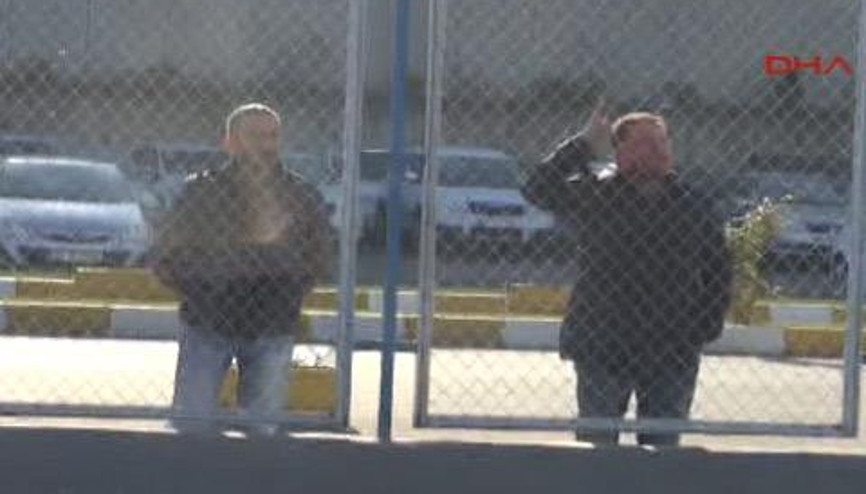 MHK BAŞKANI ALPE TRABZONDA 2 TARAFTARDAN TEPKİ