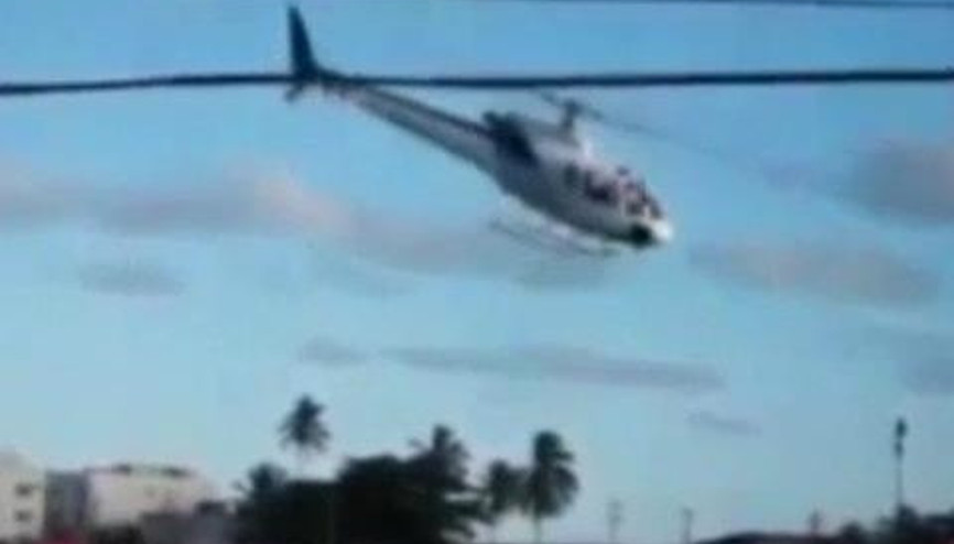 BREZİLYADA HELİKOPTER TEST UÇUŞU SIRASINDA YERE ÇAKILDI