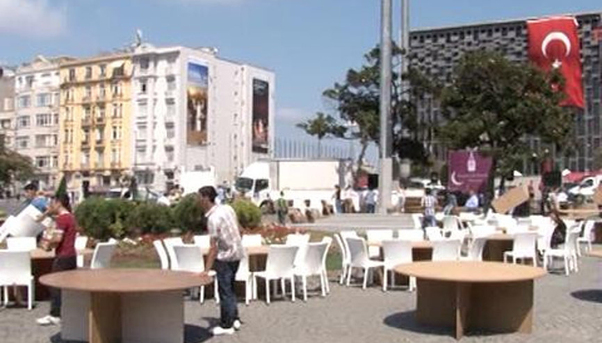 TAKSİMDE İFTAR HAZIRLIĞI