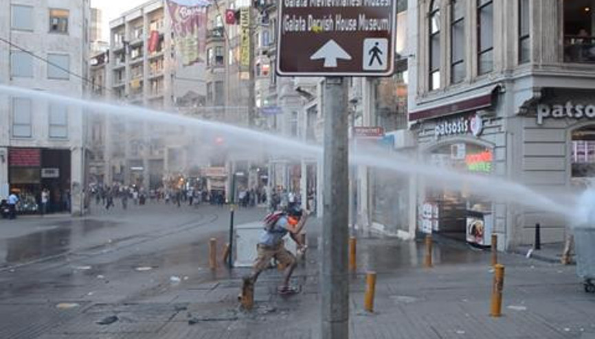 BU GÖRÜNTÜLER DÜN TAKSİMDE ÇEKİLDİ