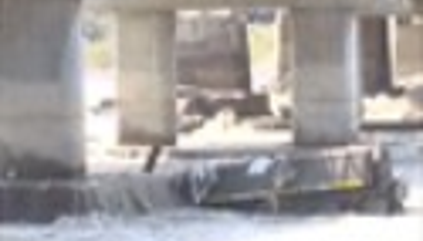 ZONGULDAKTAKİ KÖPRÜ PARÇA PARÇA DÖKÜLÜYOR