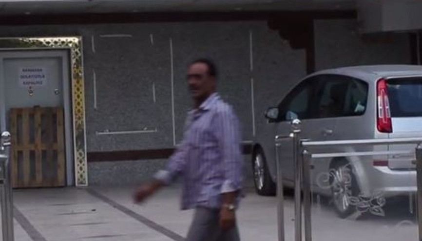 En mutsuz Happy klibi - Ankara Sadness
