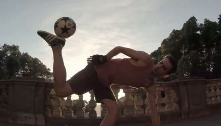 Freestyle futbol hiç bu kadar havalı olmamıştı