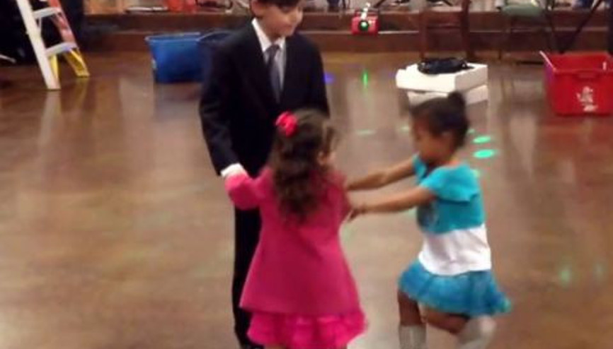 Dünyanın en sevimli aşk üçgeni