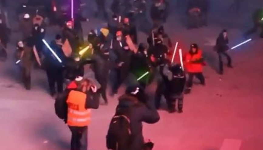 Ukraynada Işın Kılıçlı Direniş