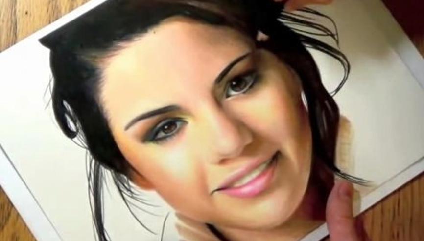 Selena Gomezi Resmetmek