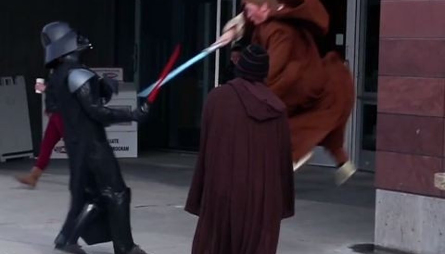 Star Wars Ayaklarına Geldi