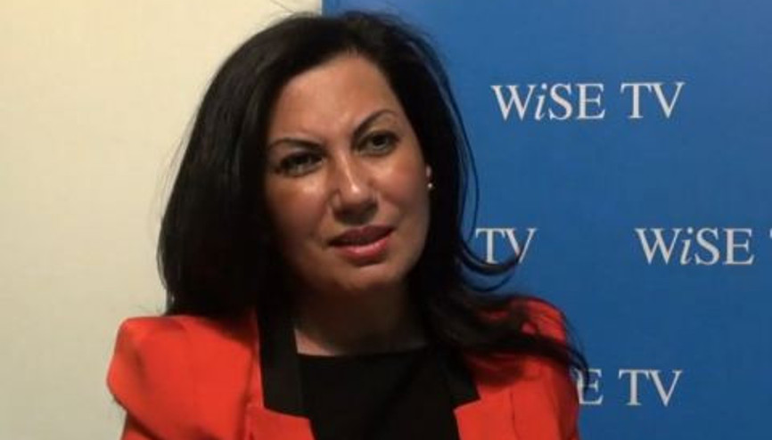 Profesyoneller, Seçilmiş Davranışlar Sergiler