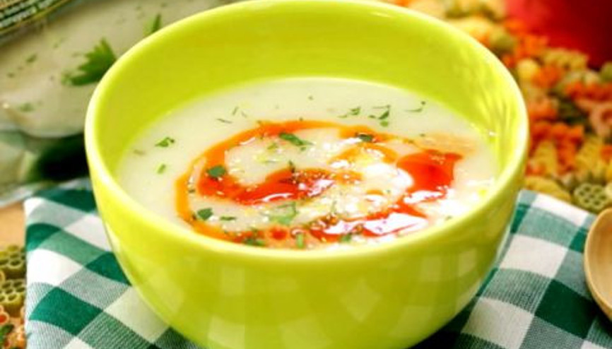 Hazerin Lezzetli Tarifleri - Kremalı Tavuk Çorbası